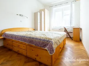 Pronájem bytu 2+kk, Praha, Táboritská, 43 m2