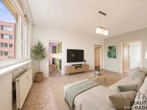 Prodej bytu 3+1, Hodonín, Slunečná, 68 m2