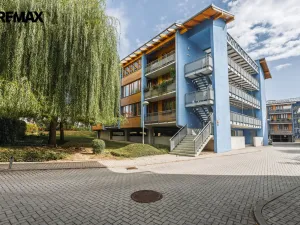 Pronájem bytu 2+kk, Praha - Liboc, U stanice, 69 m2