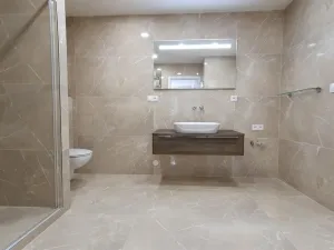 Pronájem bytu 2+1, Praha - Podolí, Podolská, 75 m2
