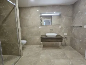 Pronájem bytu 2+1, Praha - Podolí, Podolská, 75 m2