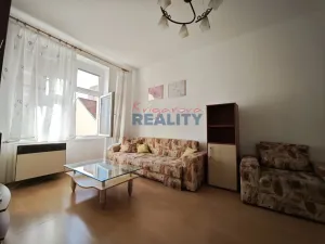 Pronájem bytu 1+1, České Budějovice - České Budějovice 7, Komenského, 64 m2