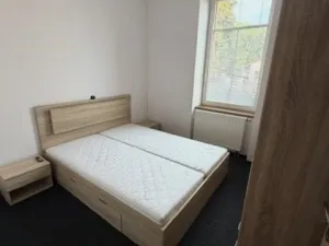 Pronájem bytu 2+kk, Beroun, Husova, 37 m2