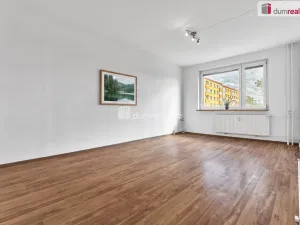 Prodej bytu 1+1, Ostrov, Družební, 41 m2