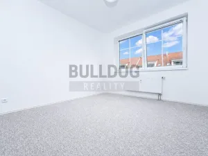 Pronájem bytu 2+1, Nymburk, Rybářská, 61 m2