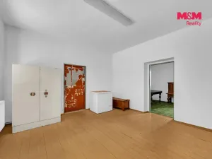 Prodej bytu 3+kk, Úpice, Svornosti, 170 m2