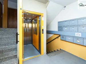 Prodej bytu 1+1, Cheb, Matěje Kopeckého, 36 m2