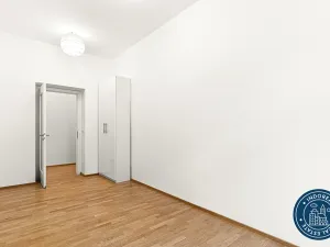 Pronájem bytu 3+kk, Praha - Žižkov, Baranova, 72 m2