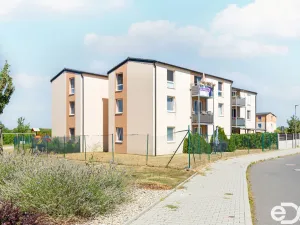 Prodej bytu 3+1, Hostouň, U Tvrze, 70 m2