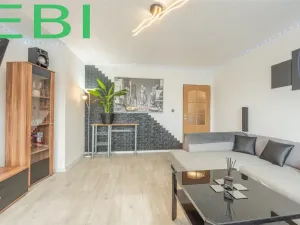 Prodej bytu 3+1, Červený Újezd, U Okálu, 62 m2