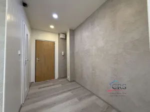 Pronájem bytu 2+kk, Praha - Prosek, Lovosická, 49 m2