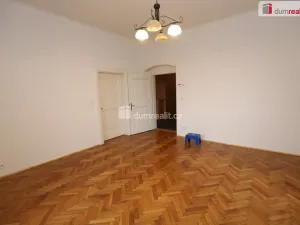 Pronájem bytu 4+1, Karlovy Vary, Moskevská, 130 m2