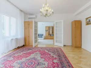 Prodej atypického bytu, Praha - Smíchov, U Šalamounky, 100 m2