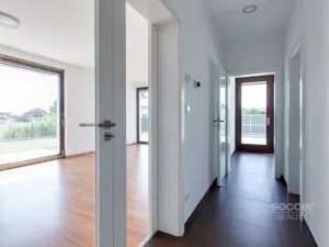 Pronájem rodinného domu, Praha - Horní Počernice, U Zimoviště, 137 m2
