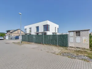 Pronájem rodinného domu, Praha - Horní Počernice, U Zimoviště, 137 m2