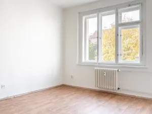 Pronájem bytu 2+kk, Praha - Vinohrady, Hollarovo náměstí, 44 m2