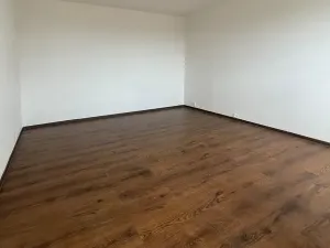 Pronájem bytu 1+1, Chomutov, Jirkovská, 33 m2