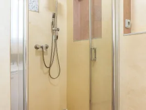 Pronájem bytu 2+kk, Praha - Střížkov, Jablonecká, 47 m2