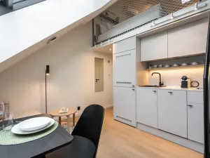 Prodej bytu 1+kk, Praha - Karlín, Prvního pluku, 31 m2
