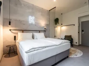 Prodej bytu 1+kk, Praha - Karlín, Prvního pluku, 23 m2