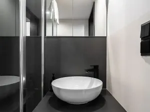 Prodej bytu 1+kk, Praha - Karlín, Prvního pluku, 21 m2
