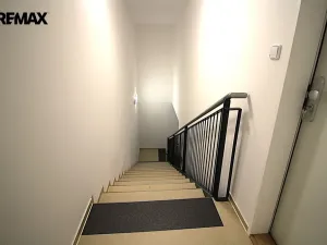 Pronájem bytu 1+kk, Chrastava, náměstí 1. máje, 35 m2