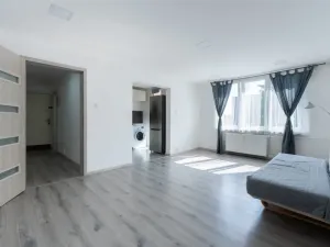 Pronájem bytu 2+1, Teplice, Duchcovská, 61 m2