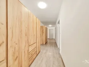 Prodej rodinného domu, Postřižín, Lišková, 150 m2