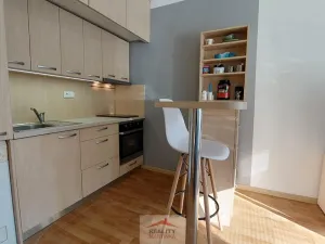 Pronájem bytu 1+kk, Valašské Meziříčí, Vsetínská, 24 m2