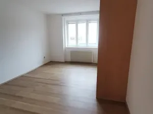 Pronájem bytu 2+kk, Praha - Strašnice, V olšinách, 42 m2