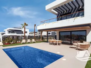 Prodej bytu 4+kk, Torrevieja, Španělsko, 176 m2