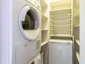 Pronájem bytu 3+kk, Praha - Prosek, Valečovská, 69 m2