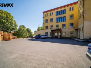 Prodej výrobních prostor, Aš, Mánesova, 2350 m2