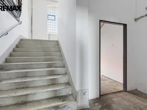Prodej výrobních prostor, Aš, Mánesova, 2350 m2