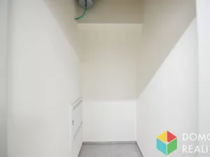 Pronájem bytu 1+kk, Plzeň - Bolevec, Krašovská, 36 m2