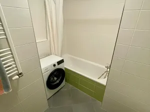 Pronájem bytu 1+kk, Praha - Střížkov, Makedonská, 34 m2