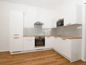 Pronájem bytu 2+kk, Liberec - Liberec II-Nové Město, Chrastavská, 50 m2