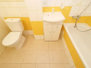 Pronájem bytu 1+1, Praha - Kobylisy, Davídkova, 45 m2