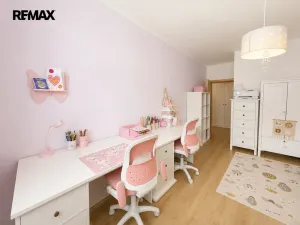 Prodej bytu 3+kk, Praha - Hostavice, U Hostavického potoka, 74 m2
