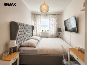 Prodej bytu 3+kk, Praha - Hostavice, U Hostavického potoka, 74 m2