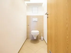 Pronájem bytu 2+kk, Praha - Letňany, Chlebovická, 56 m2