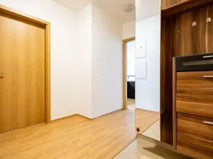 Pronájem bytu 2+kk, Praha - Letňany, Chlebovická, 56 m2