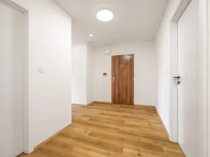 Prodej bytu 4+kk, Praha - Troja, Hnězdenská, 88 m2