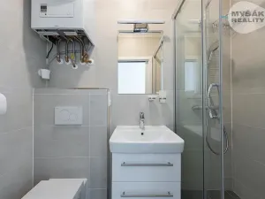 Pronájem bytu 2+kk, Praha - Břevnov, Zúžená, 30 m2