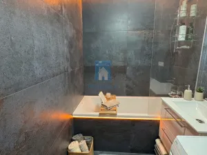 Pronájem bytu 3+kk, Praha, Španielova, 60 m2