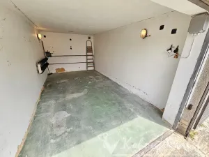 Pronájem garáže, Praha - Strašnice, Uhříněveská, 16 m2