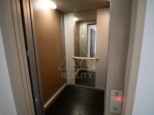 Prodej bytu 2+kk, Praha - Čakovice, Rýnská, 60 m2