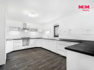 Prodej rodinného domu, Ústí nad Labem - Kojetice, 300 m2