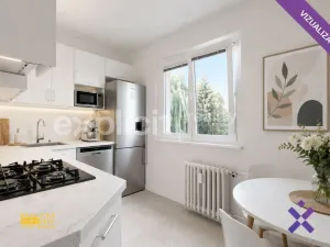 Prodej bytu 3+1, Zlín, Dukelská, 72 m2
