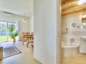 Pronájem bytu 2+kk, Dobřichovice, Anglická, 50 m2